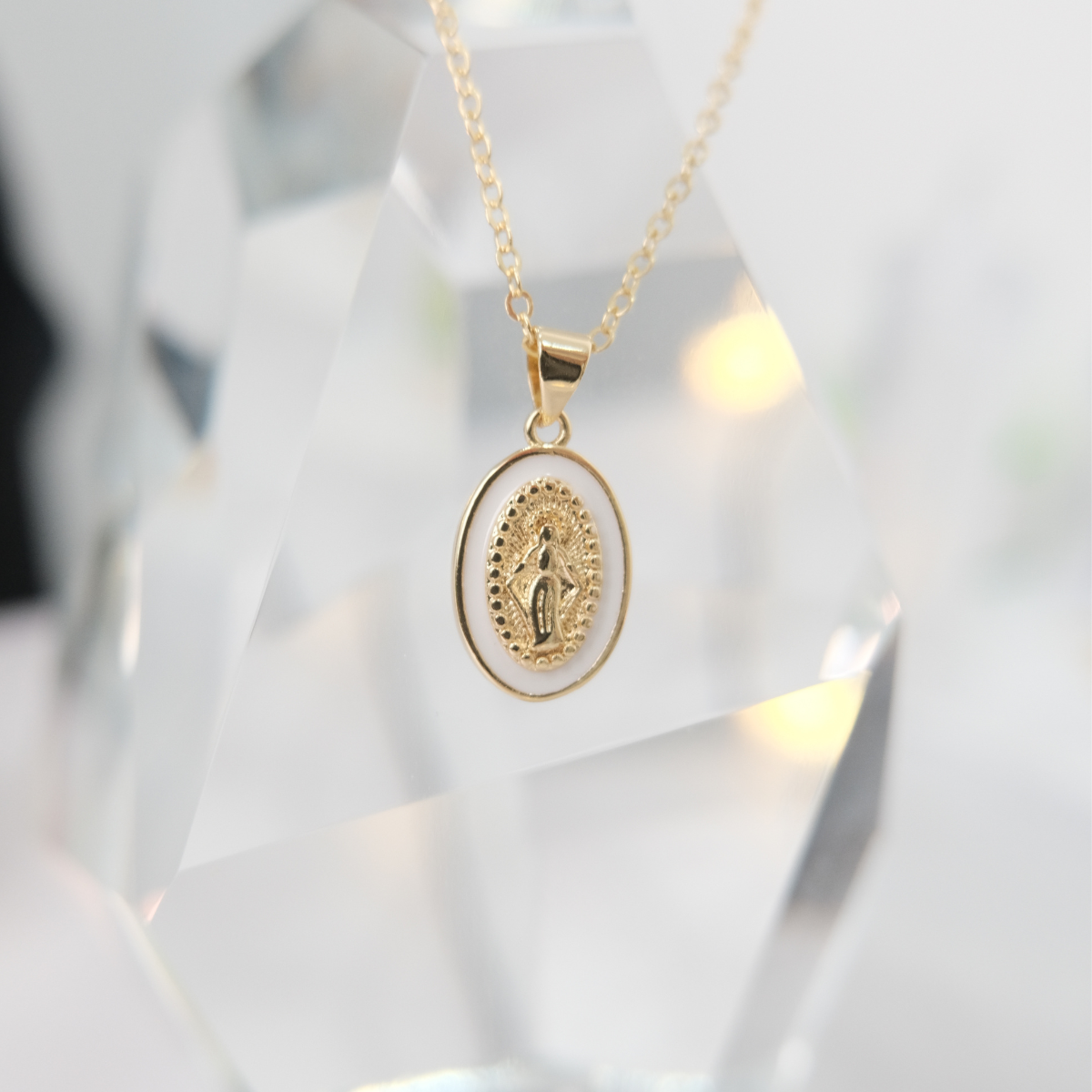 Necklace for Women Men, Virgin Mary Catholic Pendant, Our Lady of Guadalupe Faith Pendant, Religious Birthday Gift Amulet Jewelry, Dainty Oval Brass Oil Drop Choker